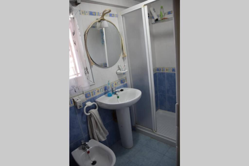 Apartamento En El Paseo Maritimo De Benidorm Exterior foto